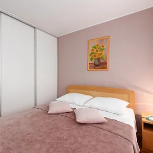  Apartment M-arte Kroatien