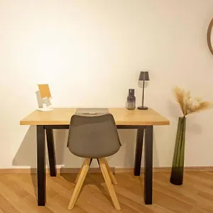  Apartment Business-apartment