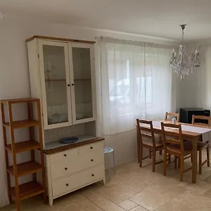  Apartment Inspiratio Domum